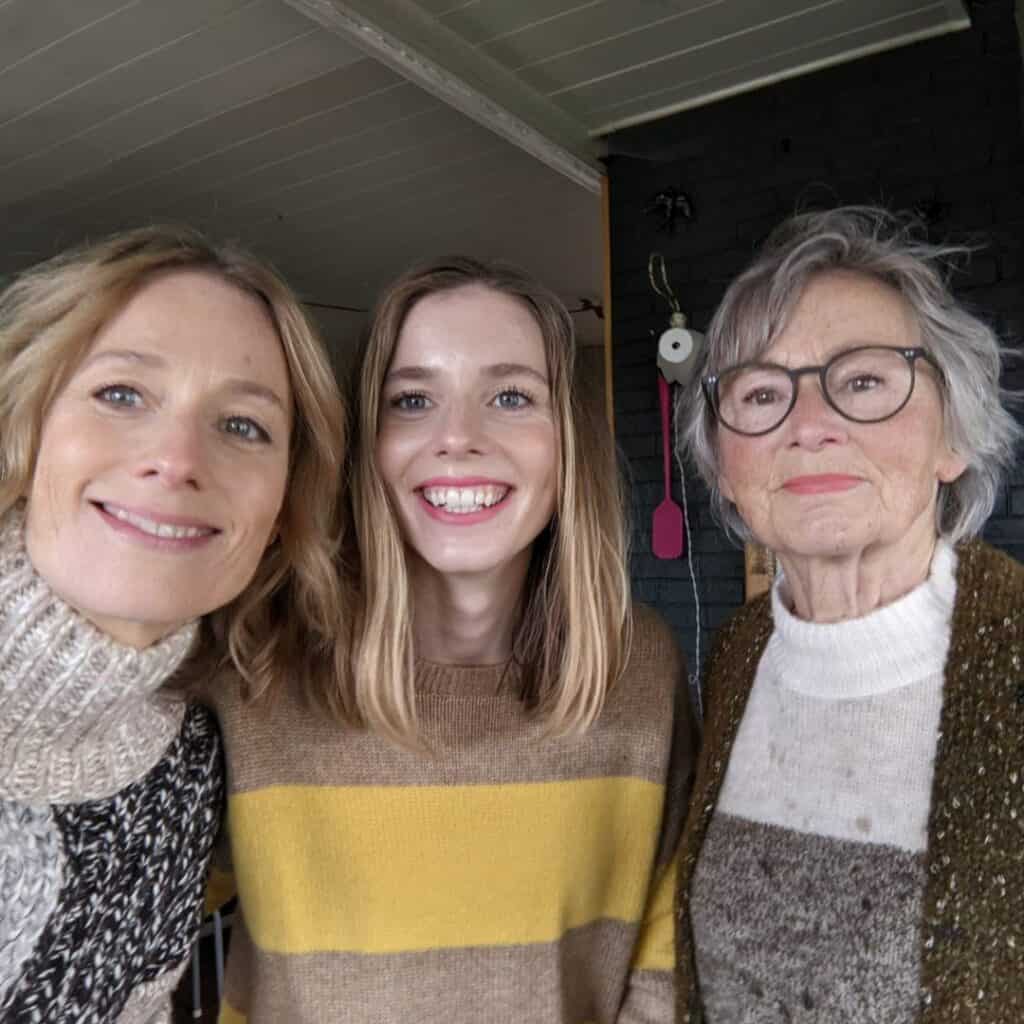 Anna, Mama und ich