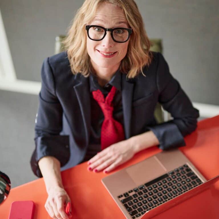 Mediterraner Seelachs mit Gemüse aus dem Ofen