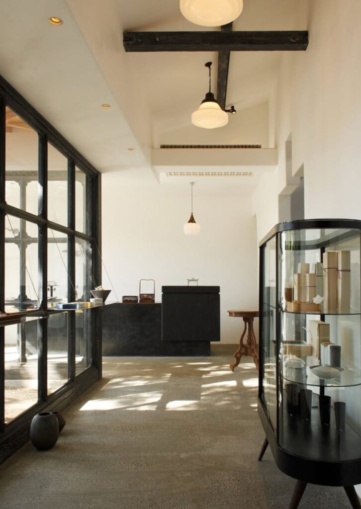 Ogata Boutique