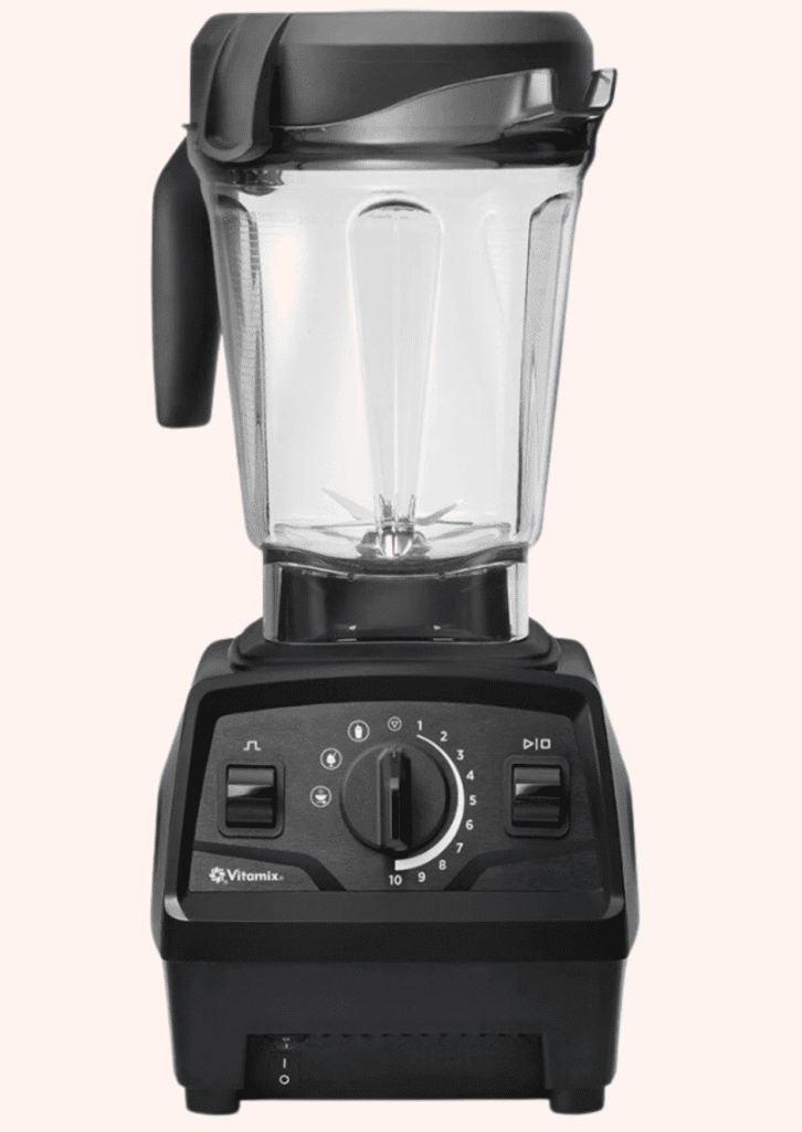 Vitamix Explorian E520 auf rosa Hintergrund