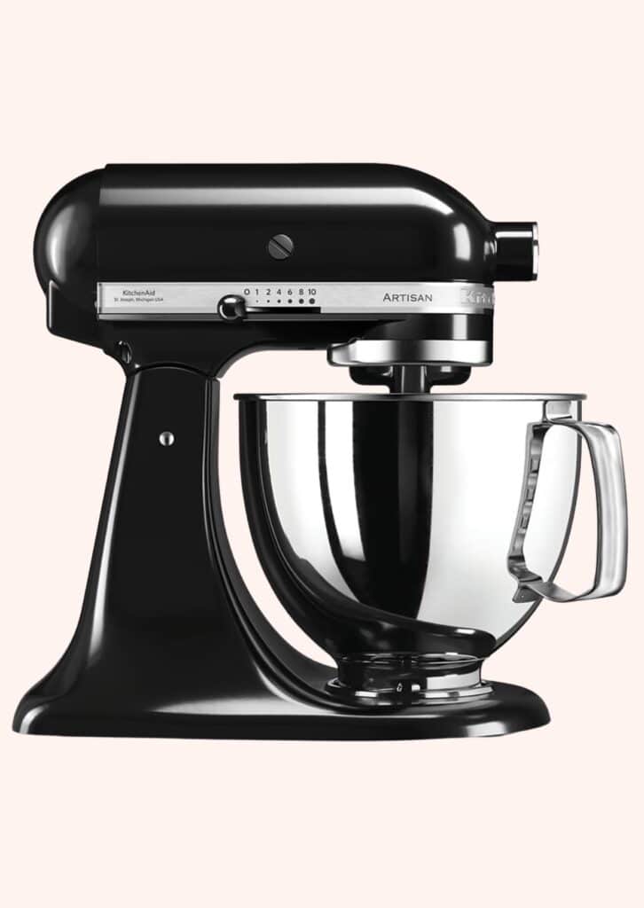 KitchenAid Artisan Küchenmaschine mit kippbarem Motorkopf 4,8l
