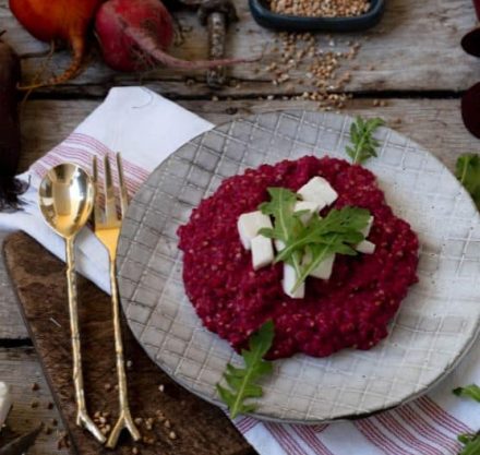 Buchweizenrisotto mit Roter Bete I Foto Katja Mathes
